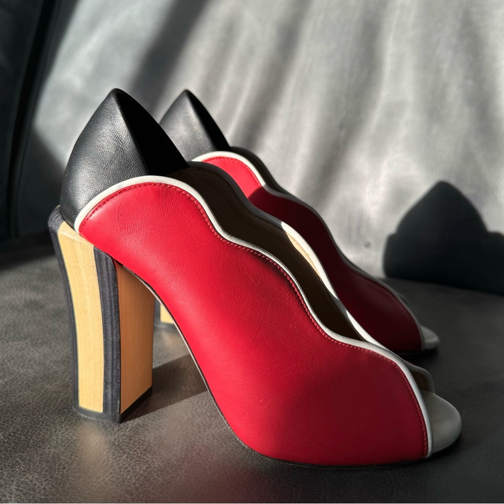 Fendi multi color scallop open toe wooden heel red - Picture 4 of 8